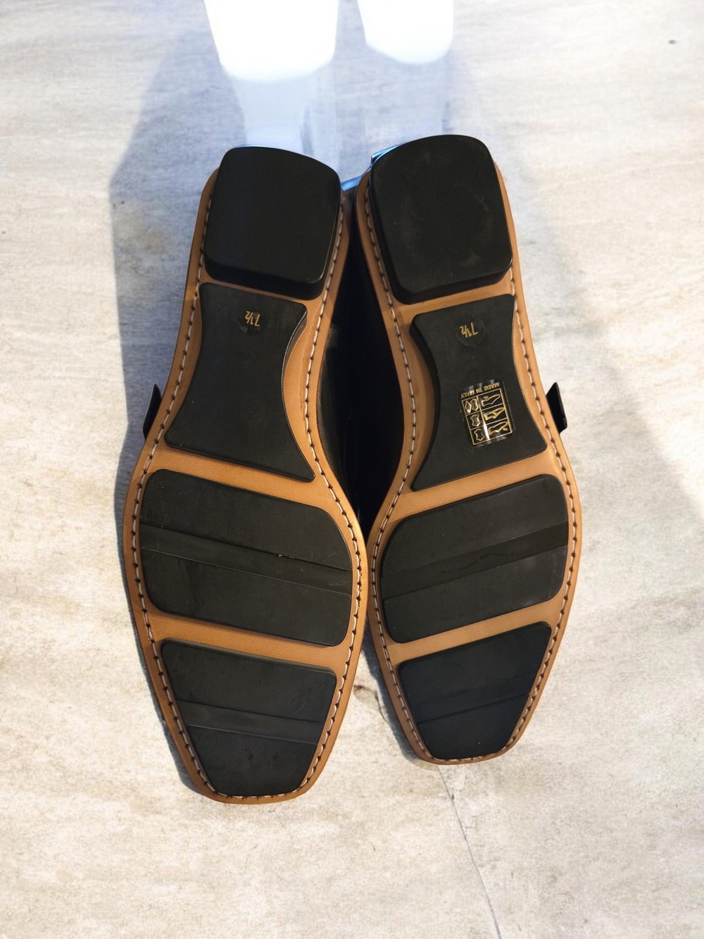 Gucci Black Leather Slip-On Loafers - Picture 4 of 16